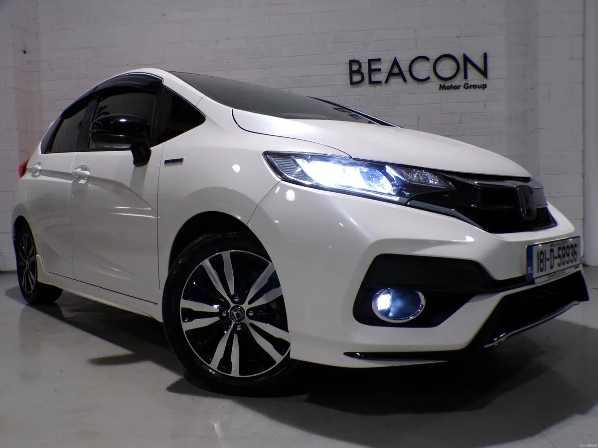 **ONLY 26,000 MILES**HONDA FIT HYBRID S-TYPE SPORT - Image 1