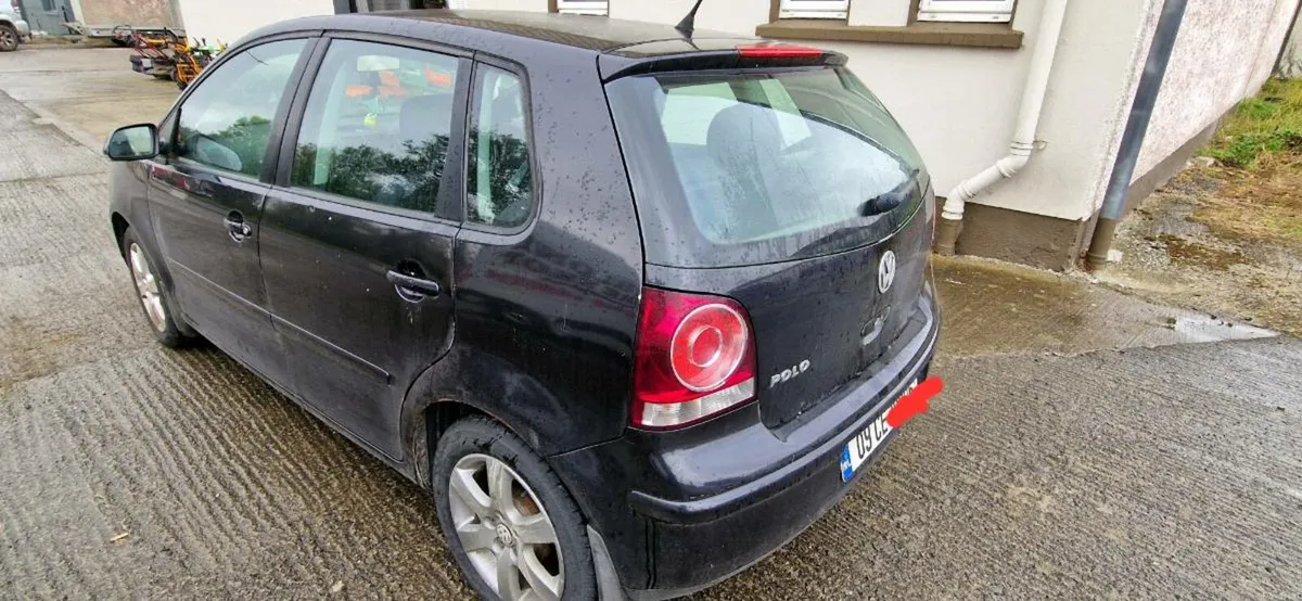 Volkswagen polo - Image 2