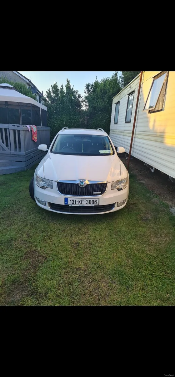 2013 Skoda Superb Estate - Image 3