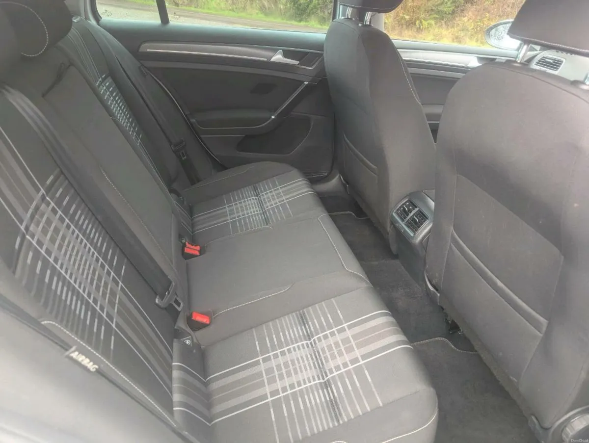 2015 VW Golf - Image 5
