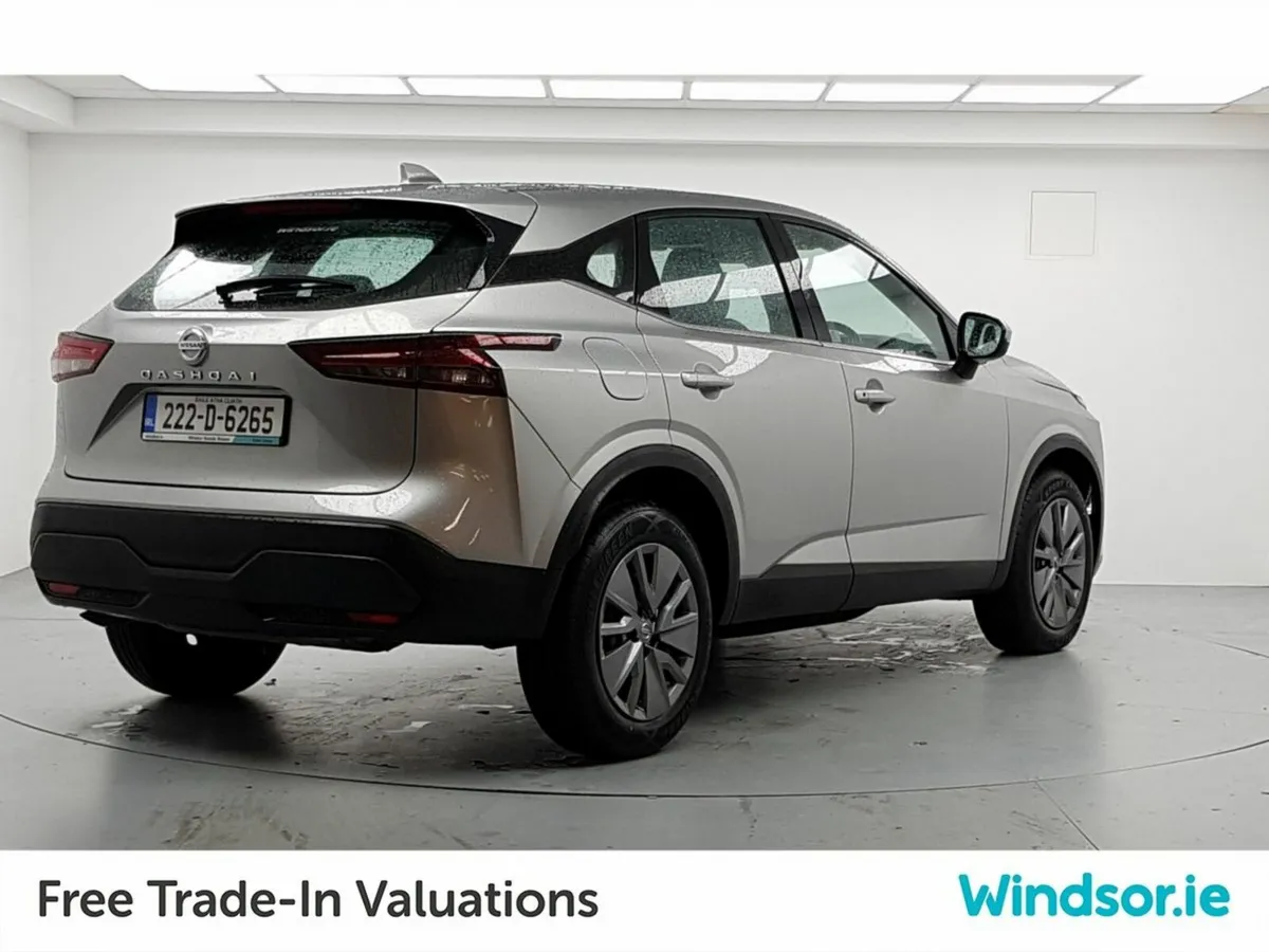 Nissan Qashqai 1.3 PET MILD HYBRID XE - Image 3