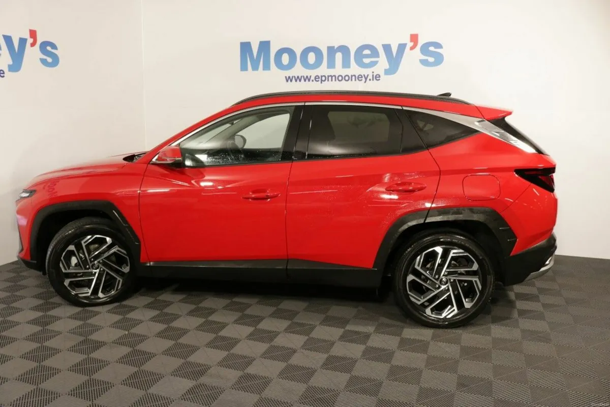 Hyundai Tucson PHEV EXECUTIVE 2WD  - Special 4.99% - Image 6