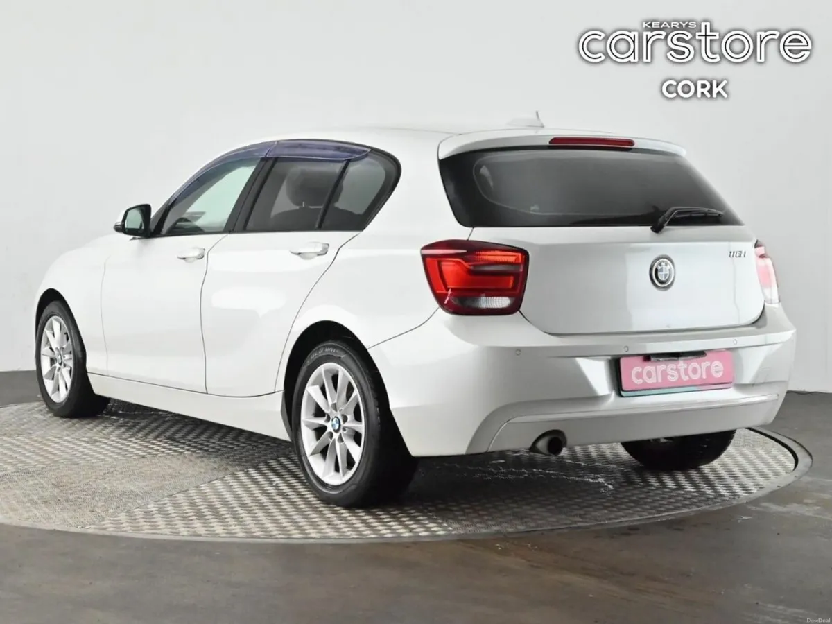 BMW 1-Series 116i ES Auto - Image 3