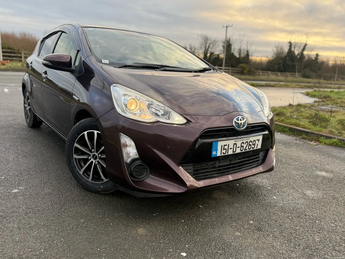 151 Toyota Aqua 1.5 Hybrid Fresh Import Push Start - Image 2