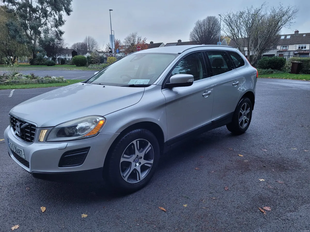 Volvo XC60 - Image 4