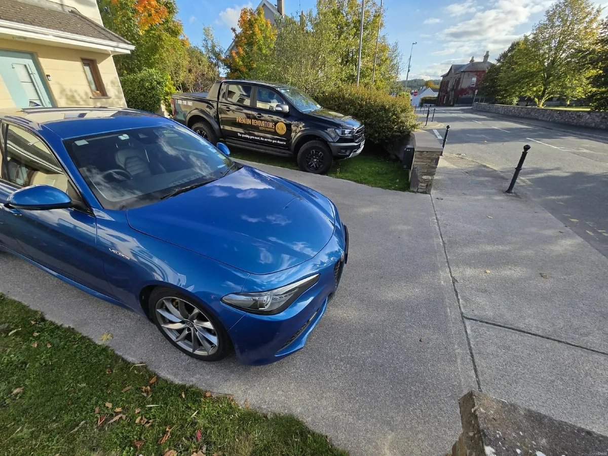 Alfa Romeo Giulia VELOCE 280 BHP RWD - Image 4