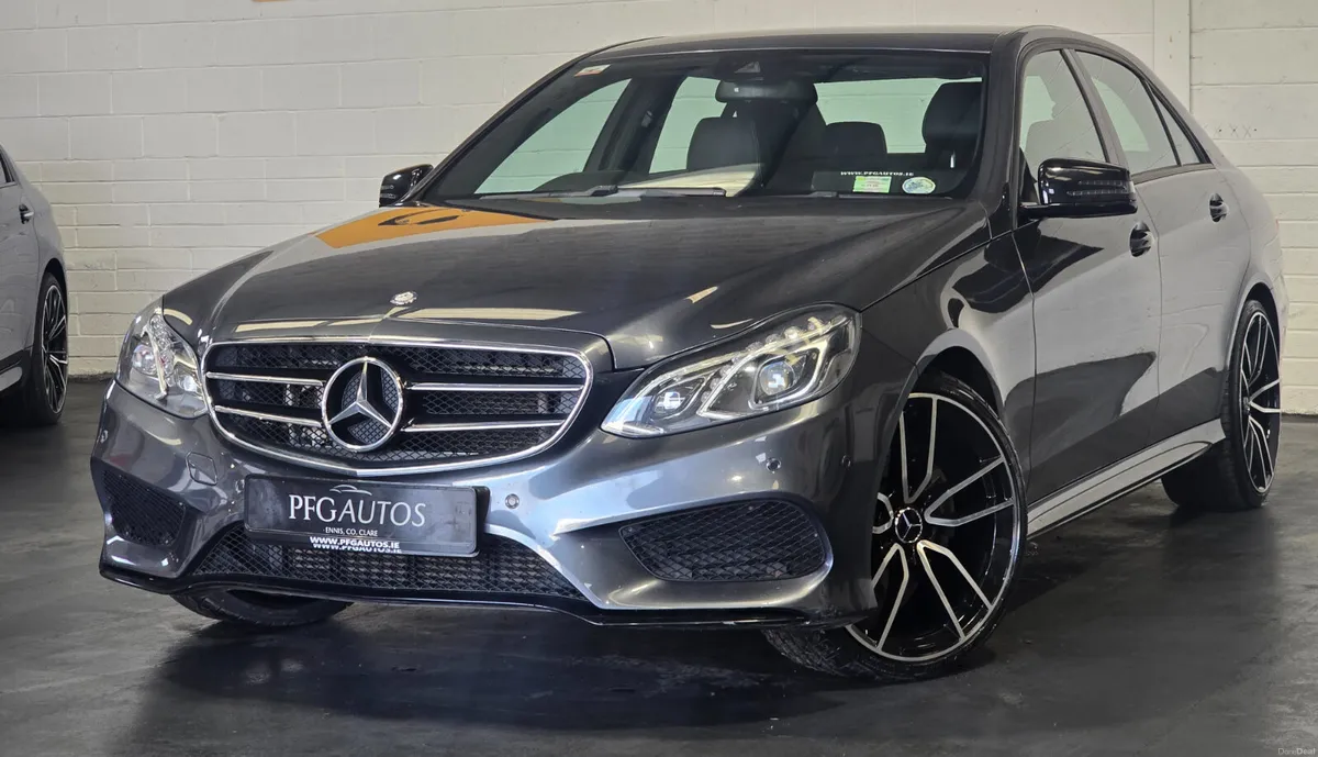 15 E220D AMG LOW KMS NEW NCT - Image 4