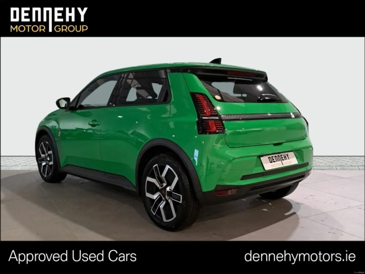 Renault 5 E-Tech Techno EV 52KWH 120HP - Image 4