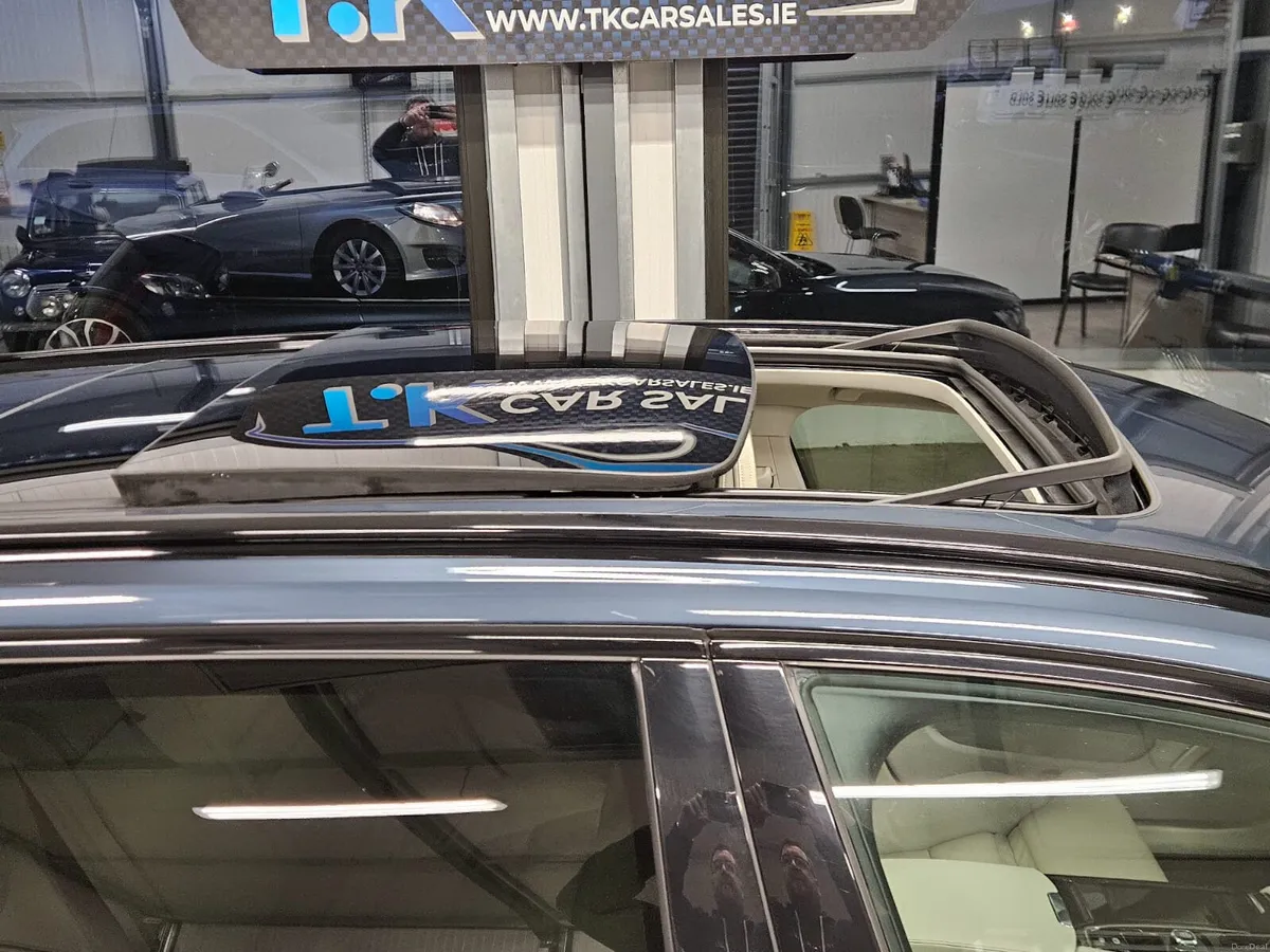 222 VOLVO V60 ESTATE ULTIMATE  350 BHP - Image 4