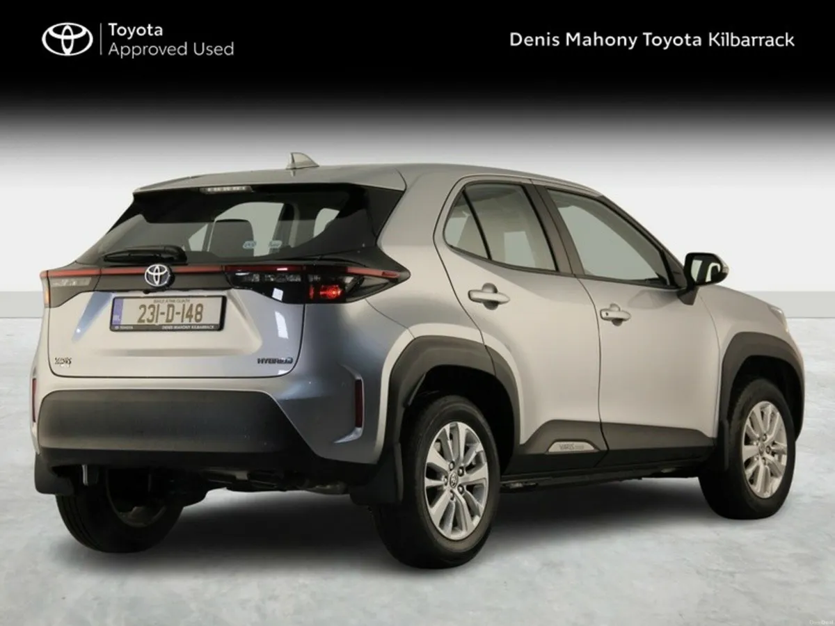 Toyota Yaris Cross YARIS CROSS LUNA - Image 2