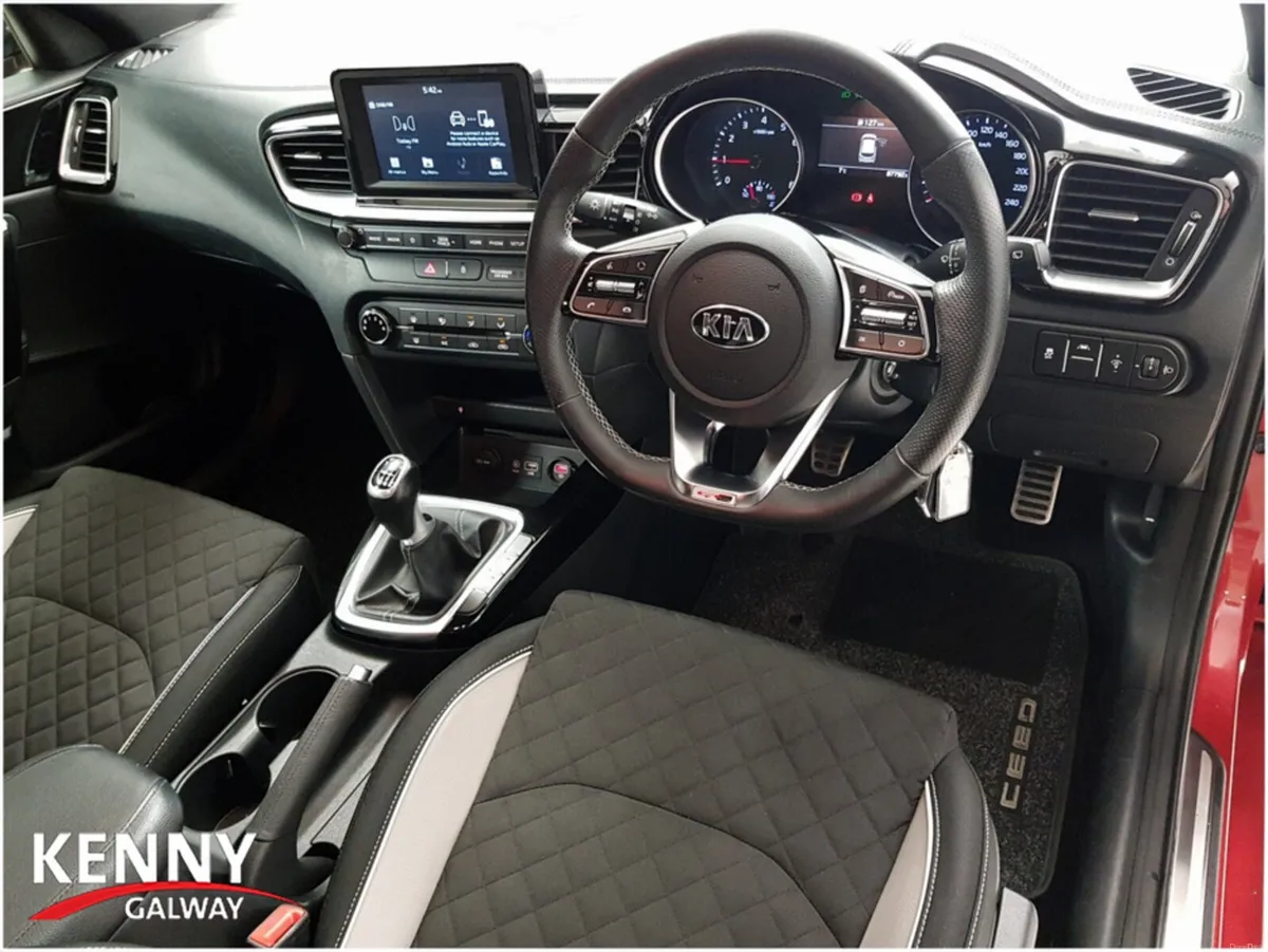 Kia Ceed *Deposit taken* 1.0 GT LINE 5DR - Image 2