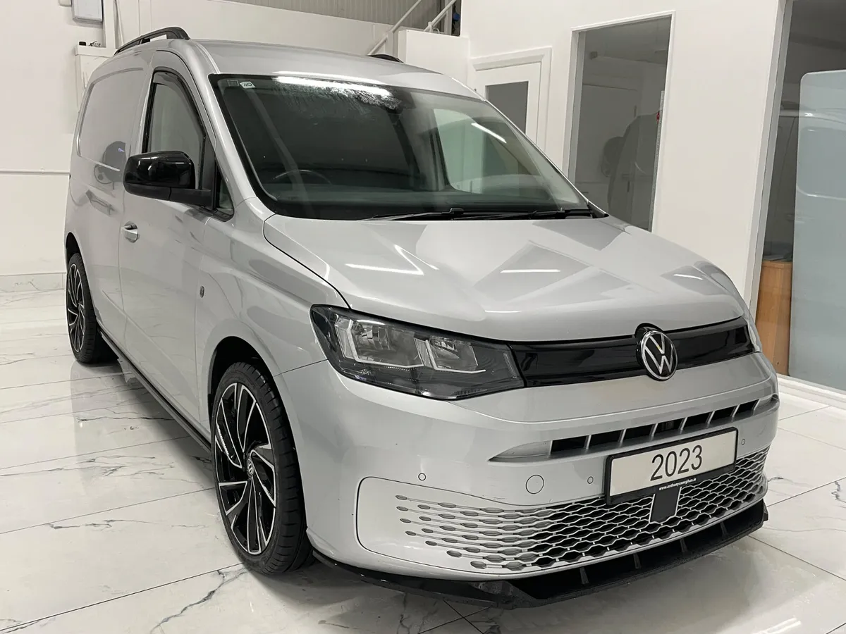 232 Vw Caddy Commerce Pro Huge Spec - Image 1