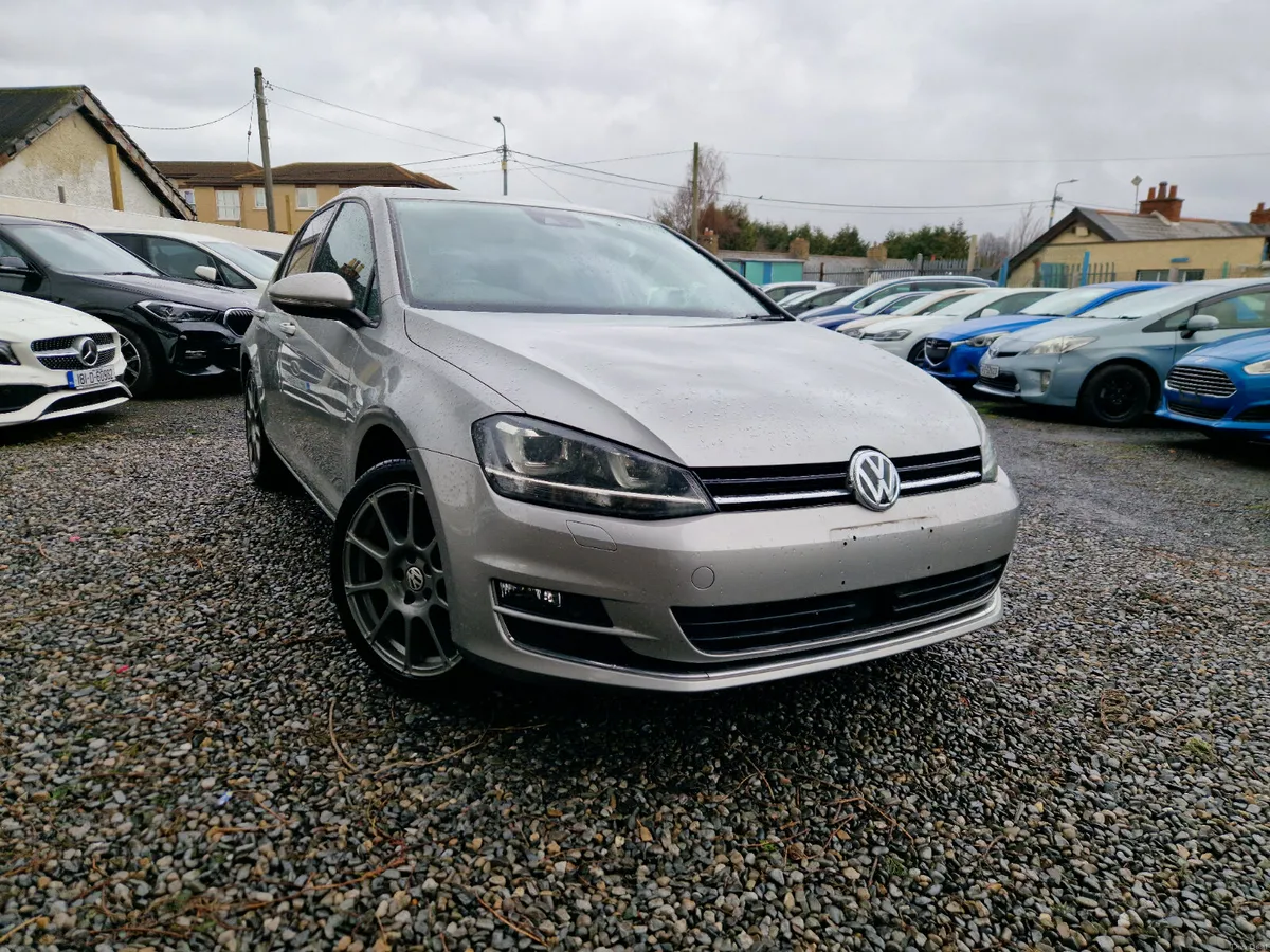 Volkswagen golf 1.4 TSI Highline|Leather Interior - Image 1