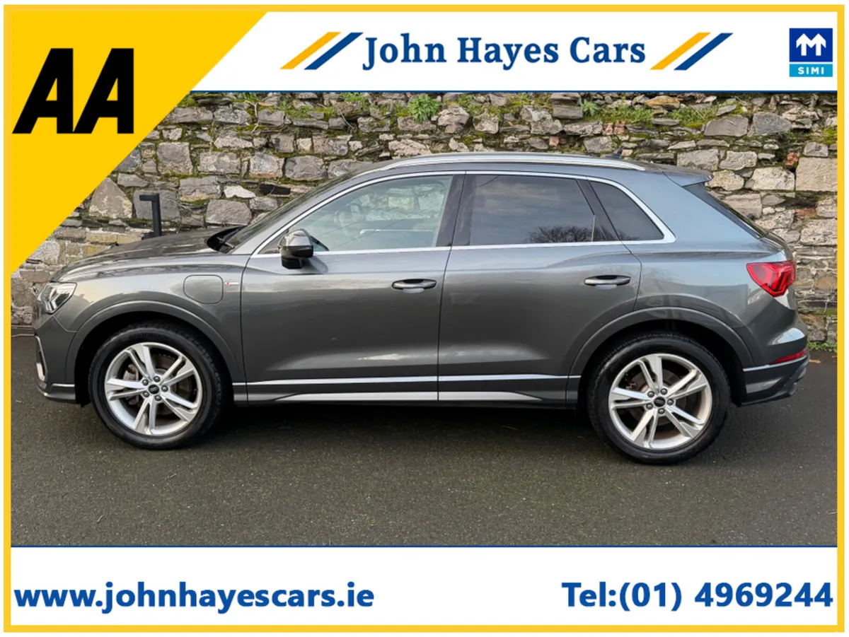 Audi Q3 GREAT SPEC//S LINE 45 TFSI E//LOW MILEAGE/ - Image 3