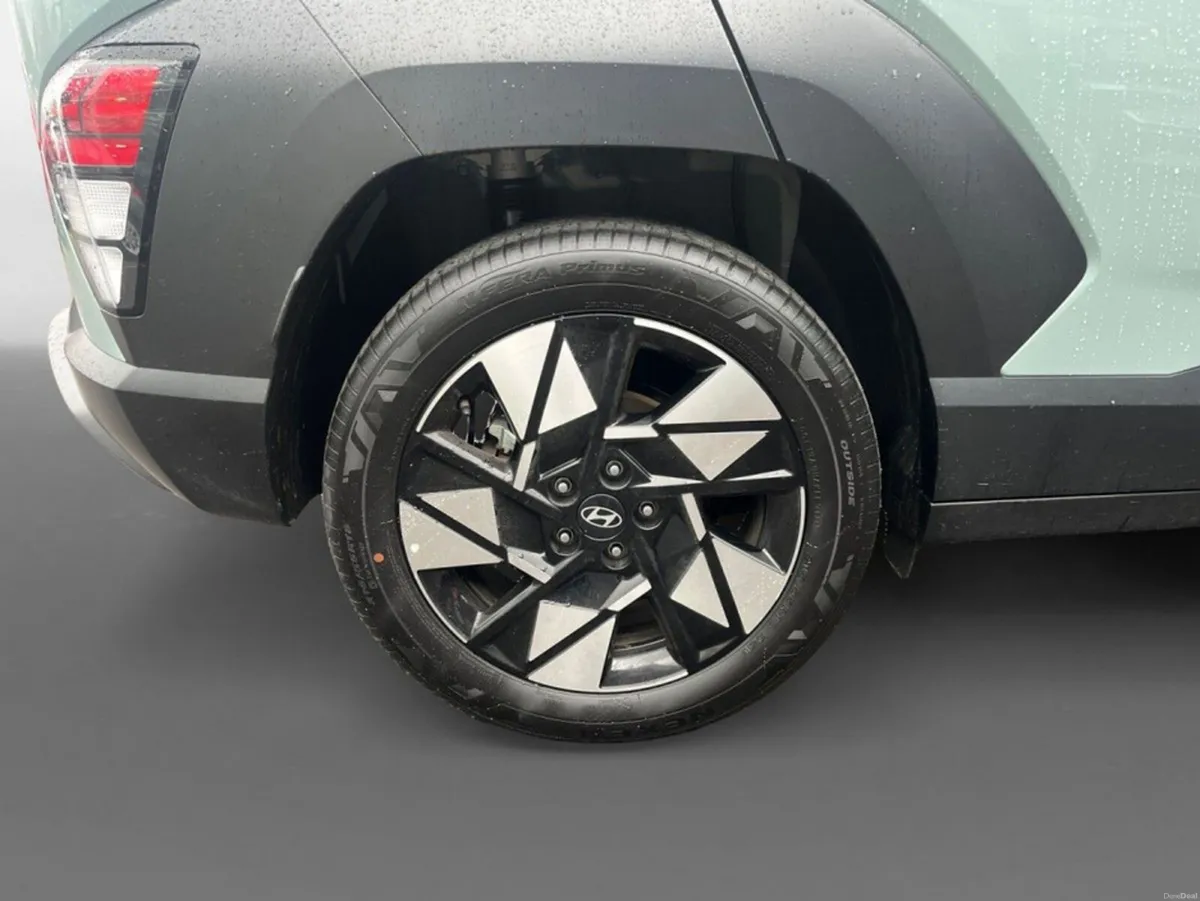 Hyundai KONA ELEGANCE HYBRID 5DR AUTO - Image 2