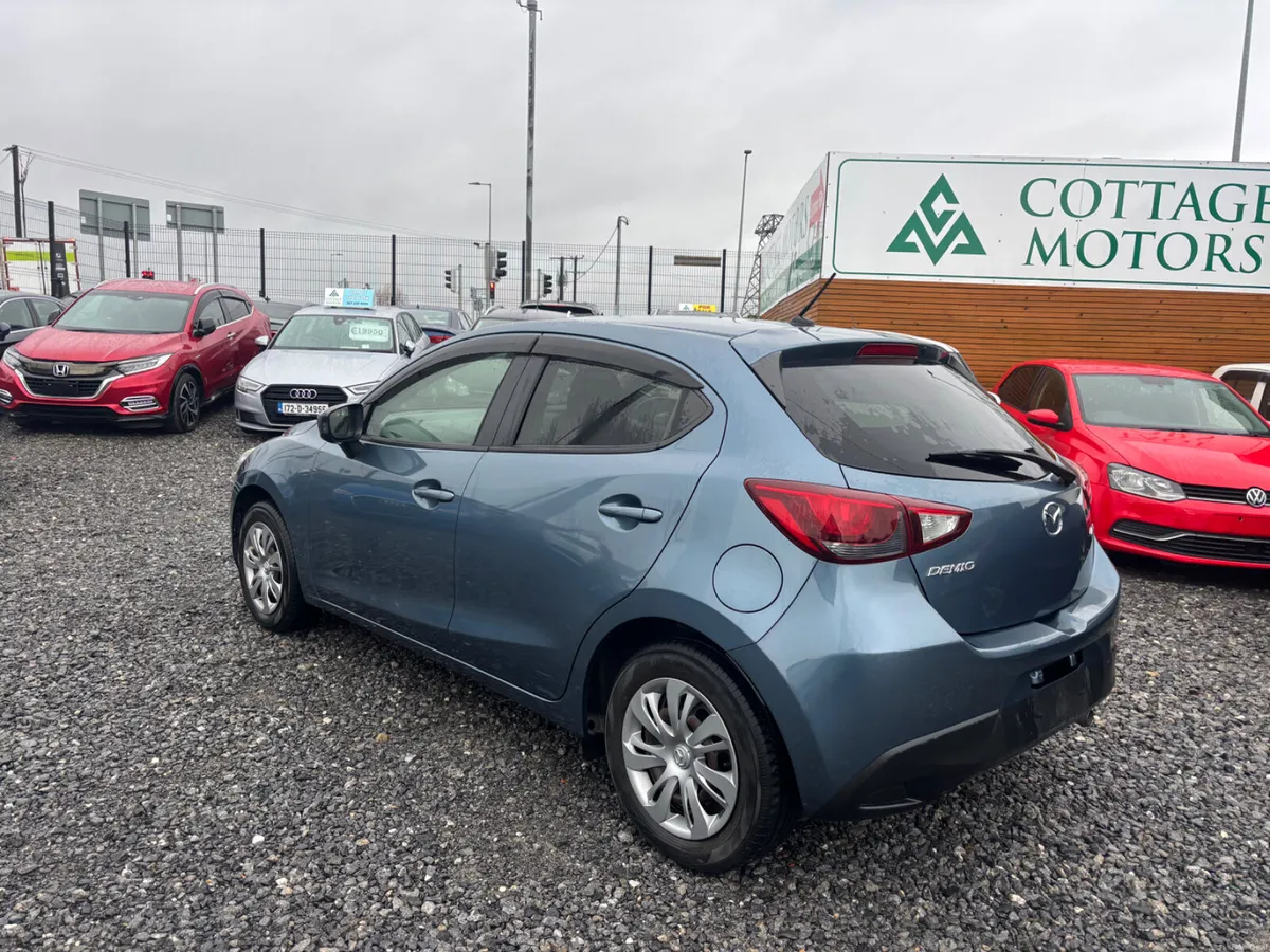 Mazda Demio - Image 3