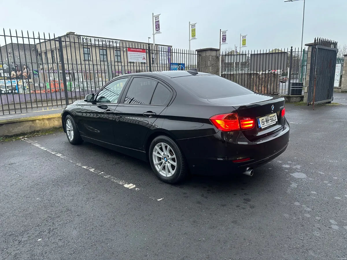 BMW 3-Series 2015  Automatic - Low Miles - Image 6