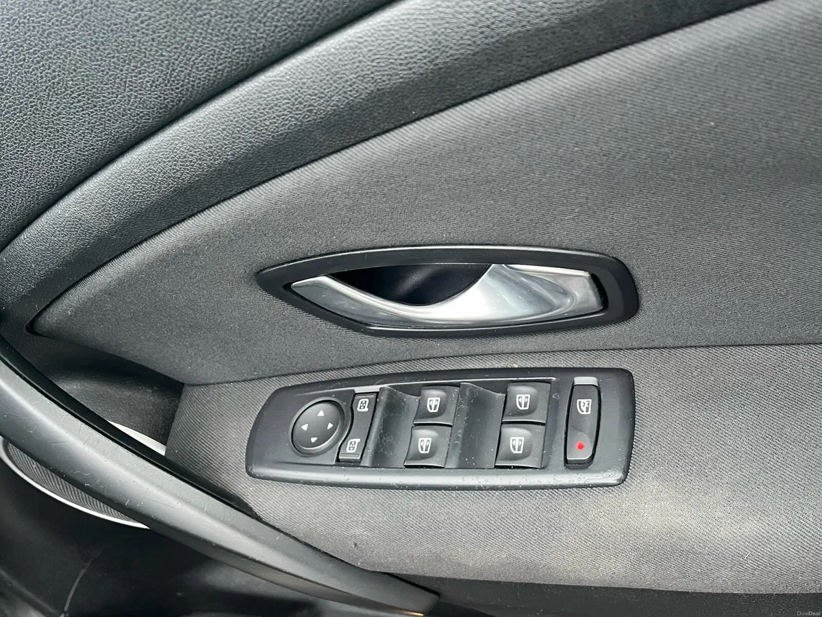 Renault Megan - Image 3