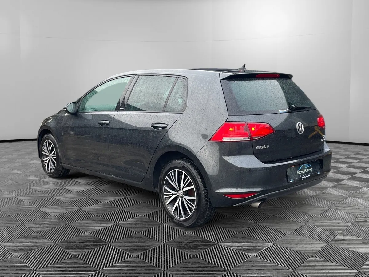 VW Golf DSG Allstar EDT *Low Km - Image 3