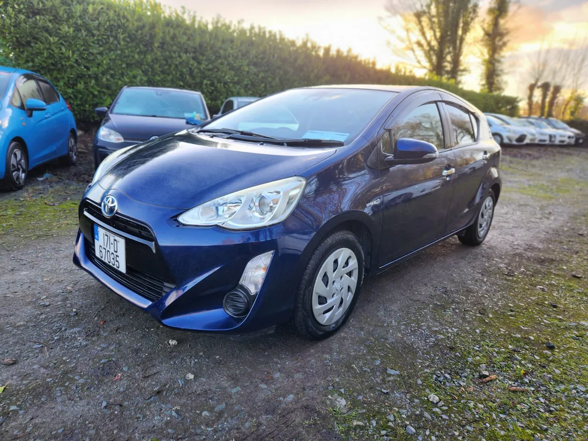 Toyota Aqua 2017 - Image 3