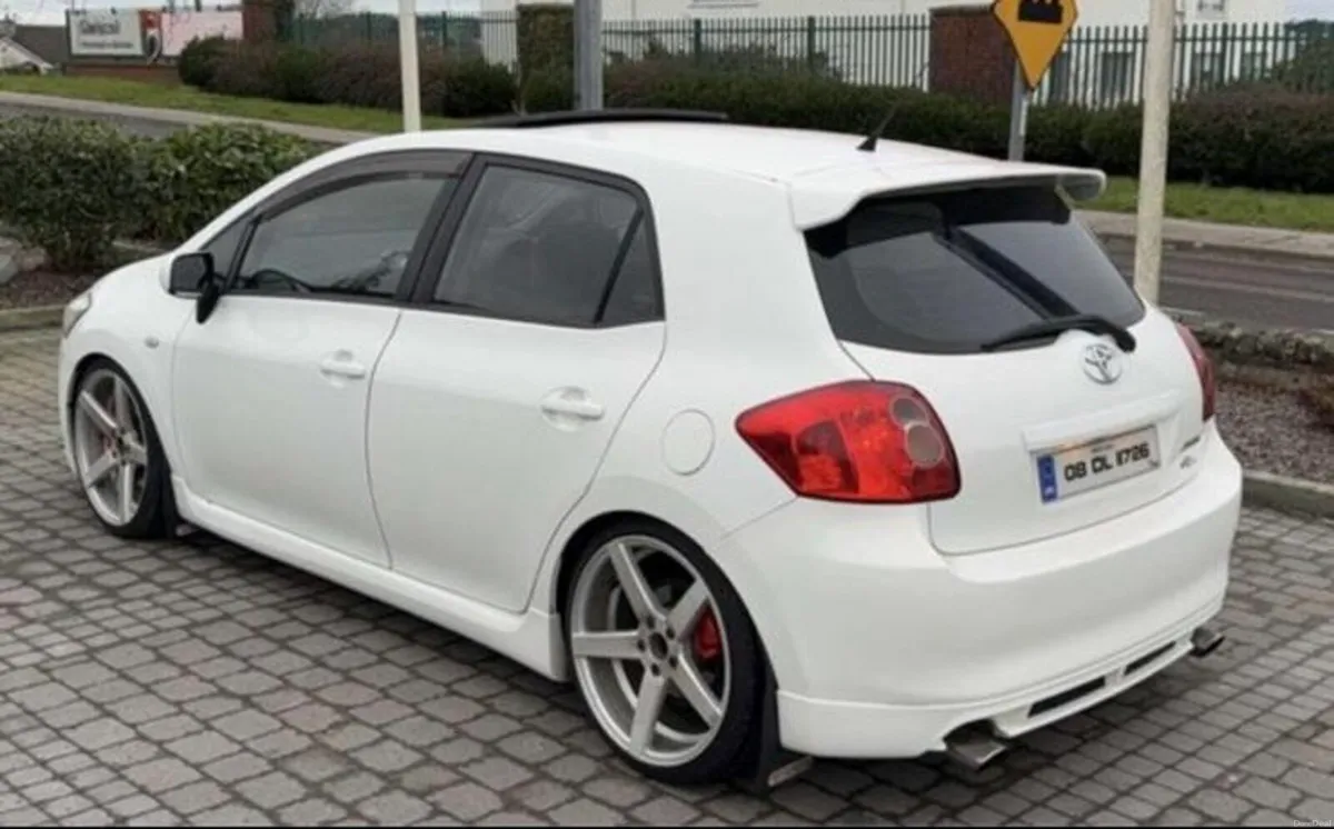 Toyota auris sr180 - Image 4