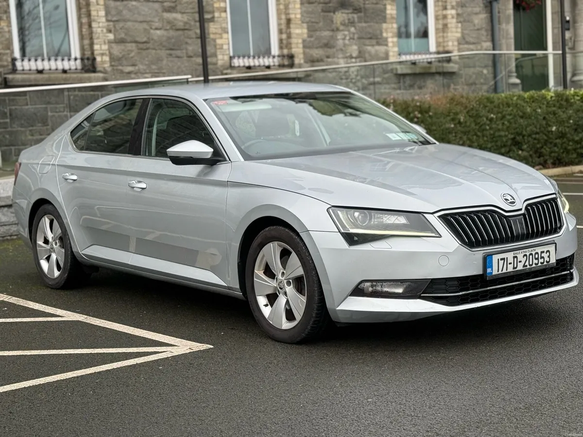 2017 Skoda superb 2.0 diesel - Image 2