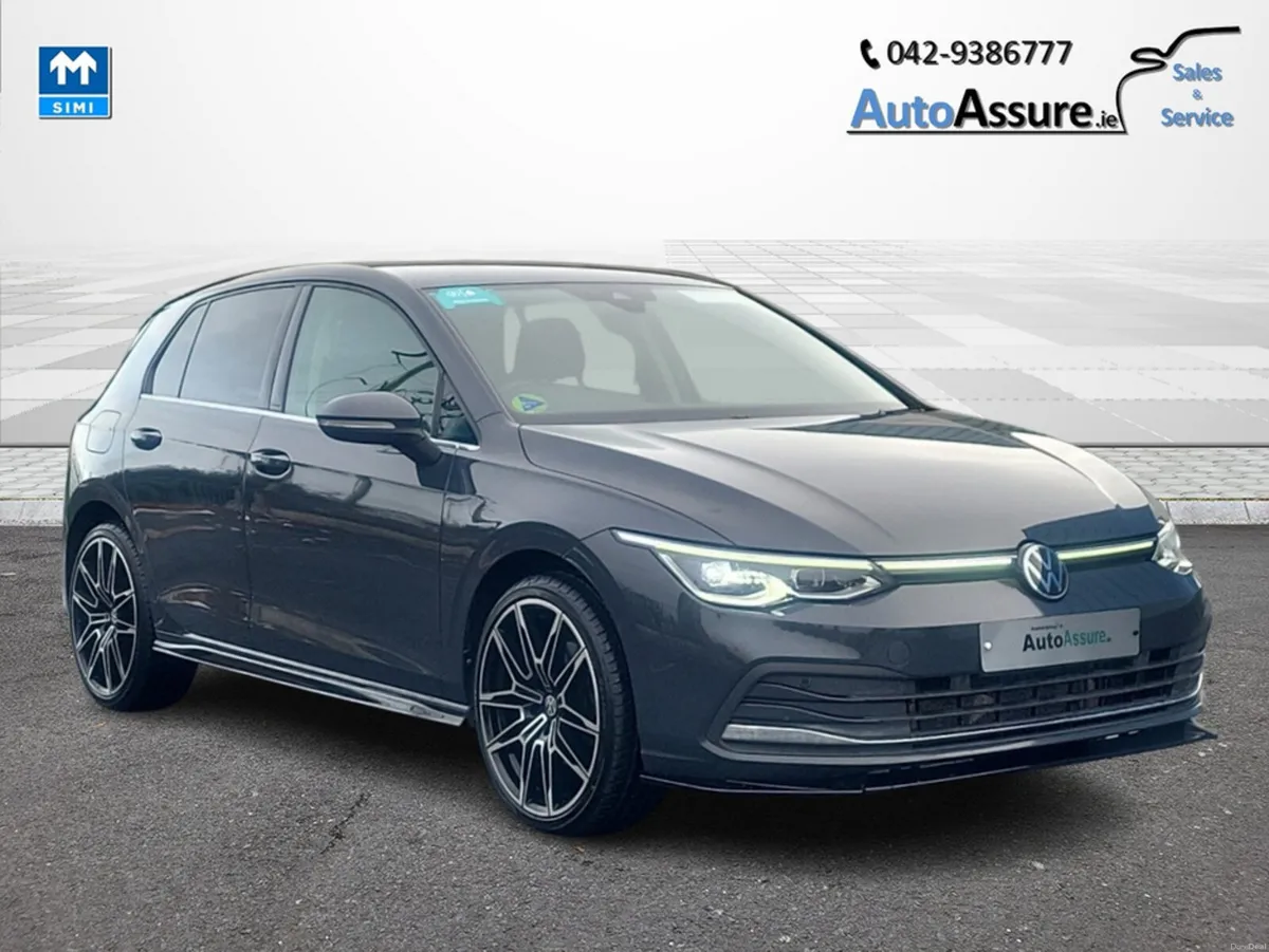 Volkswagen Golf STYLE TSI E-HYBRID DSG *** Full Bo - Image 1