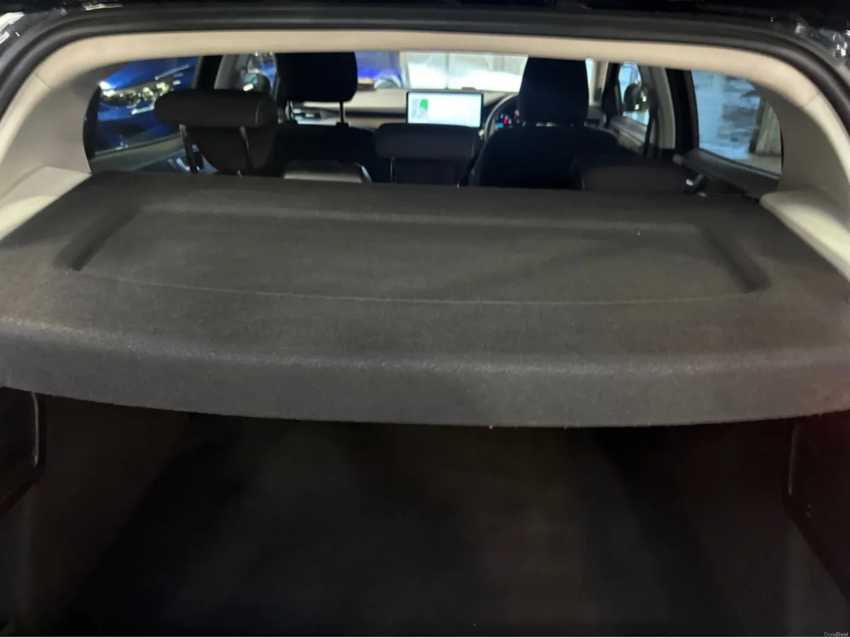 Ford Focus TITANIUM 1.0T 125 M6 4DR - Image 4