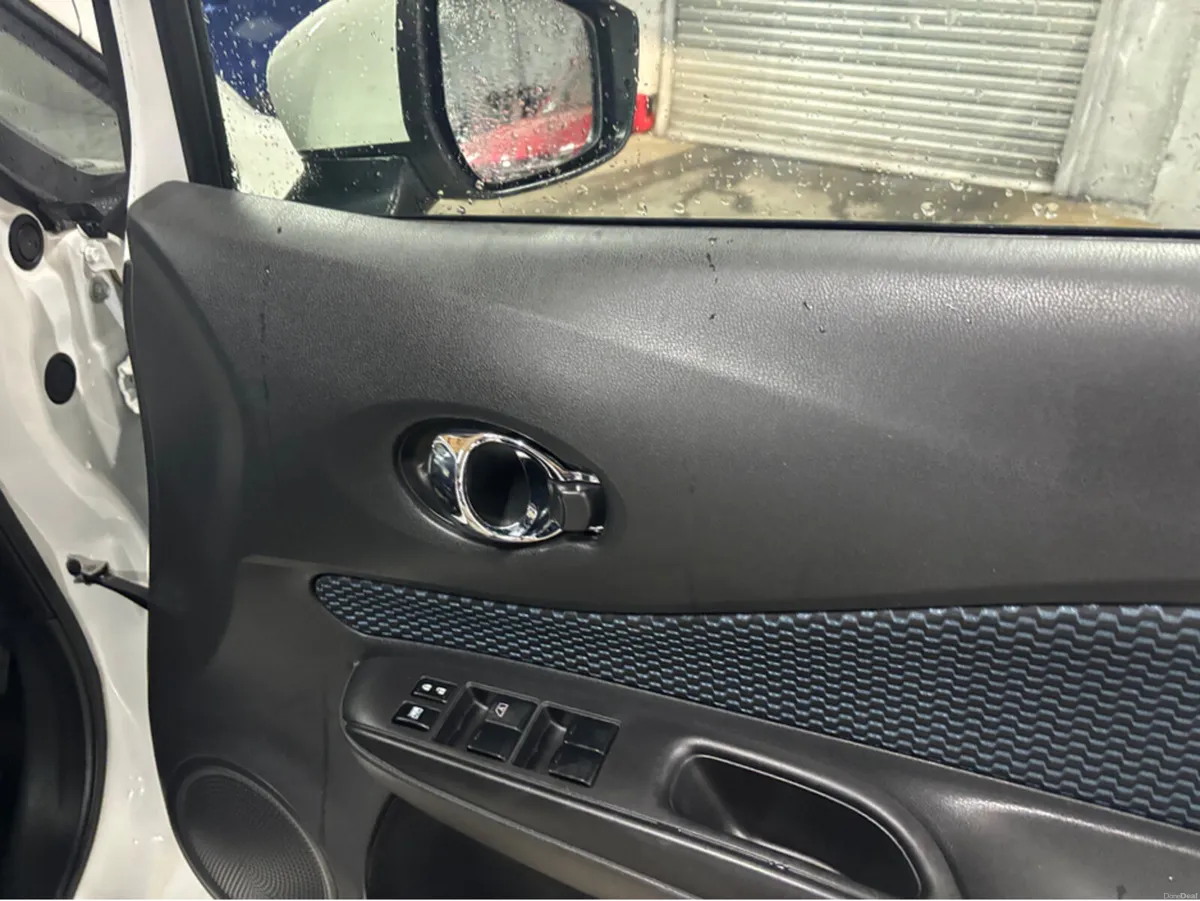 Nissan Note Push Button Start 5DR AUTO - Image 4