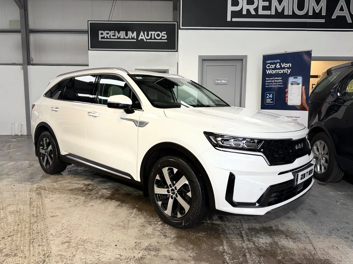 Kia Sorento 2023. K3. AUTOMATIC 5 SEATS - Image 1