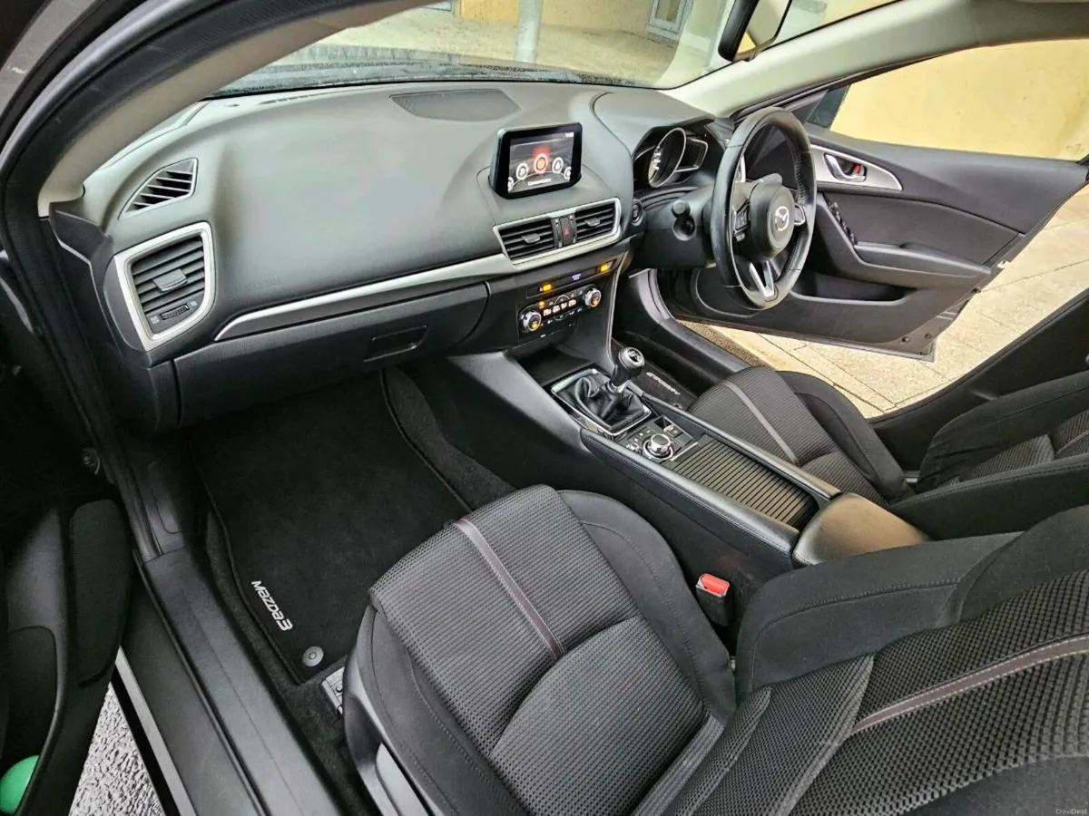 2017 Mazda 3 - Diesel - Executive Spec - Image 4