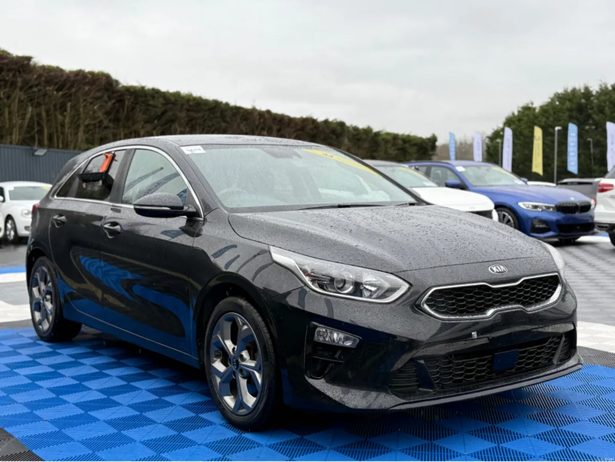 Kia Ceed 3 CRDI - 1.6 DIESEL - MANUAL - 12M WARRAN - Image 4