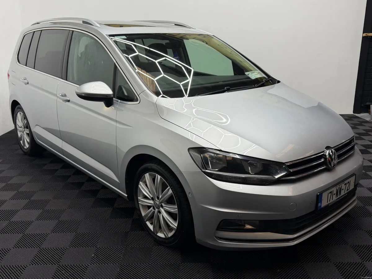 2017 Volkswagen Touran 2.0 Highline - Image 2