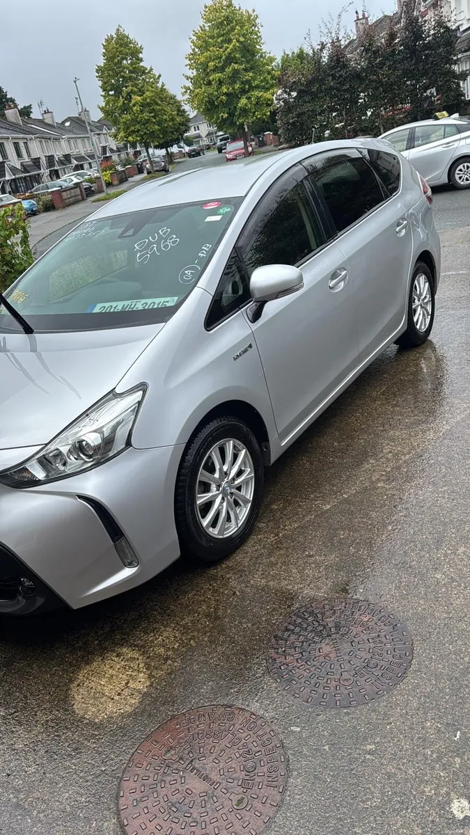 Toyota Prius 2020 - Image 2