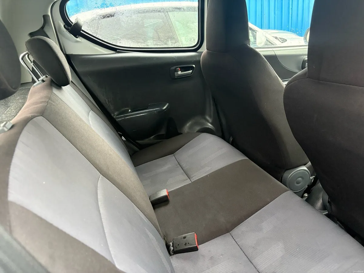2014 (142) Suzuki Alto - Low mileage - Image 4