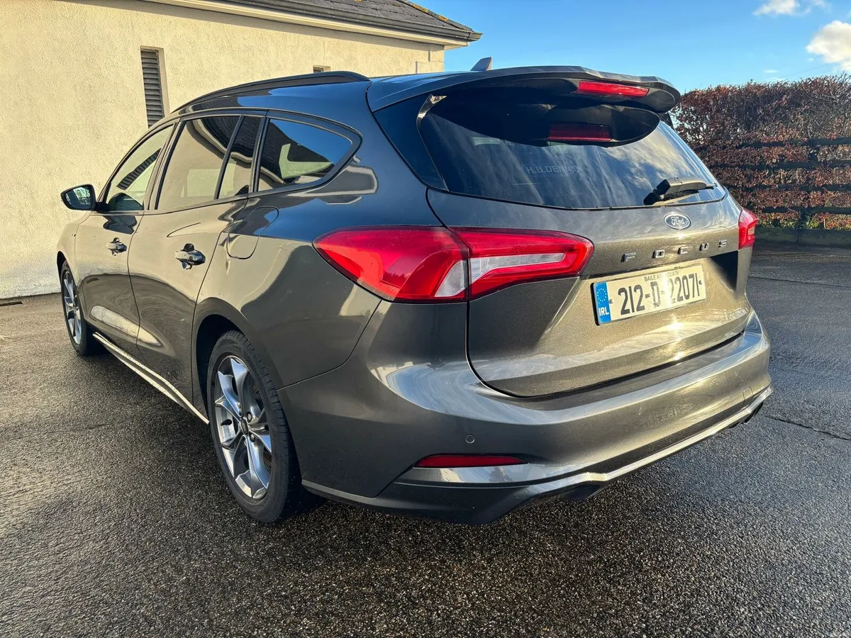 Ford Focus ST-line 1.5Tdci Auto 2021 - Image 4