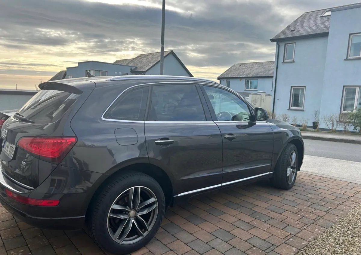 Audi Q5 2015 - Image 2