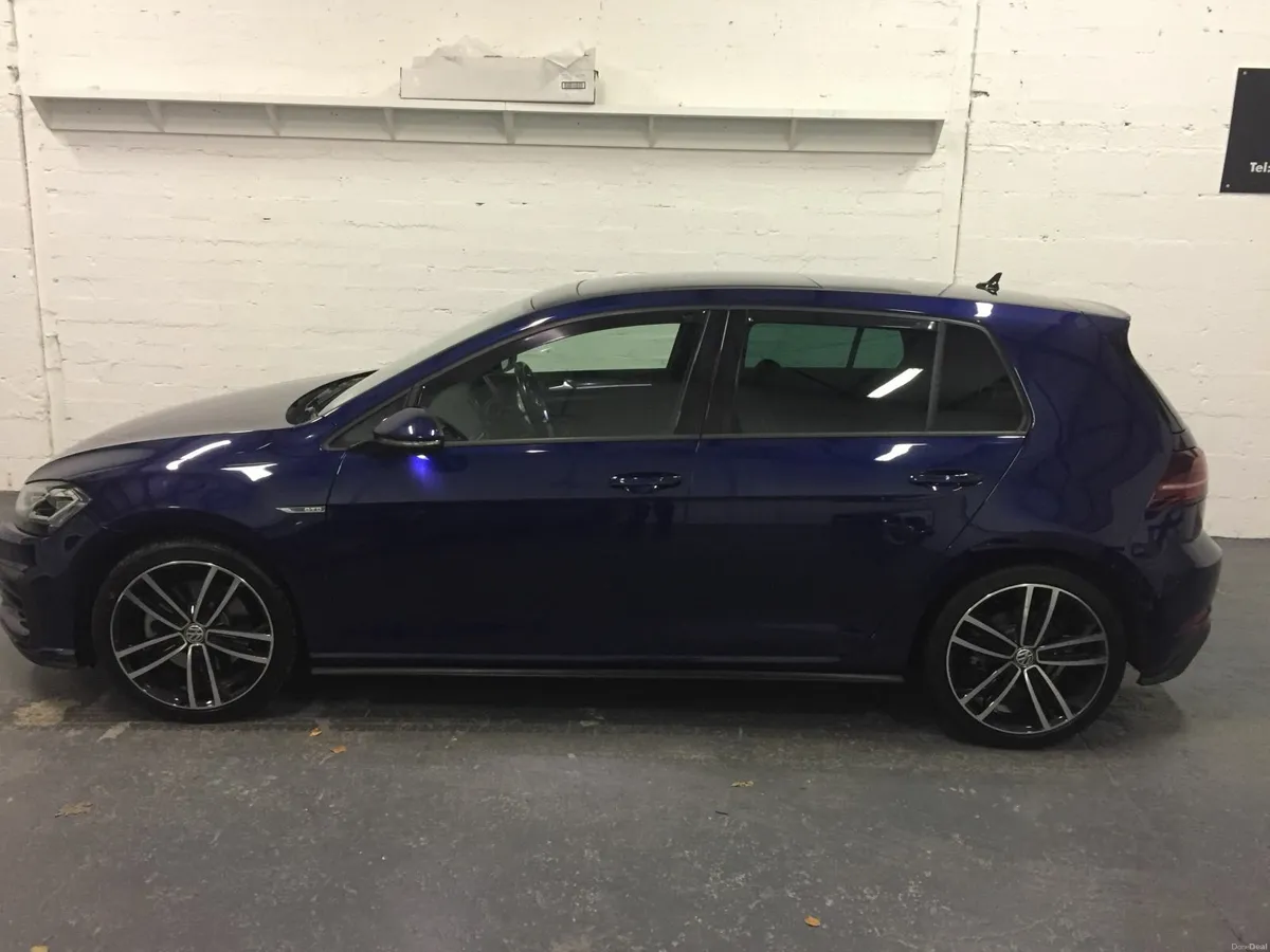 Volkswagen Golf 2017 - Image 1