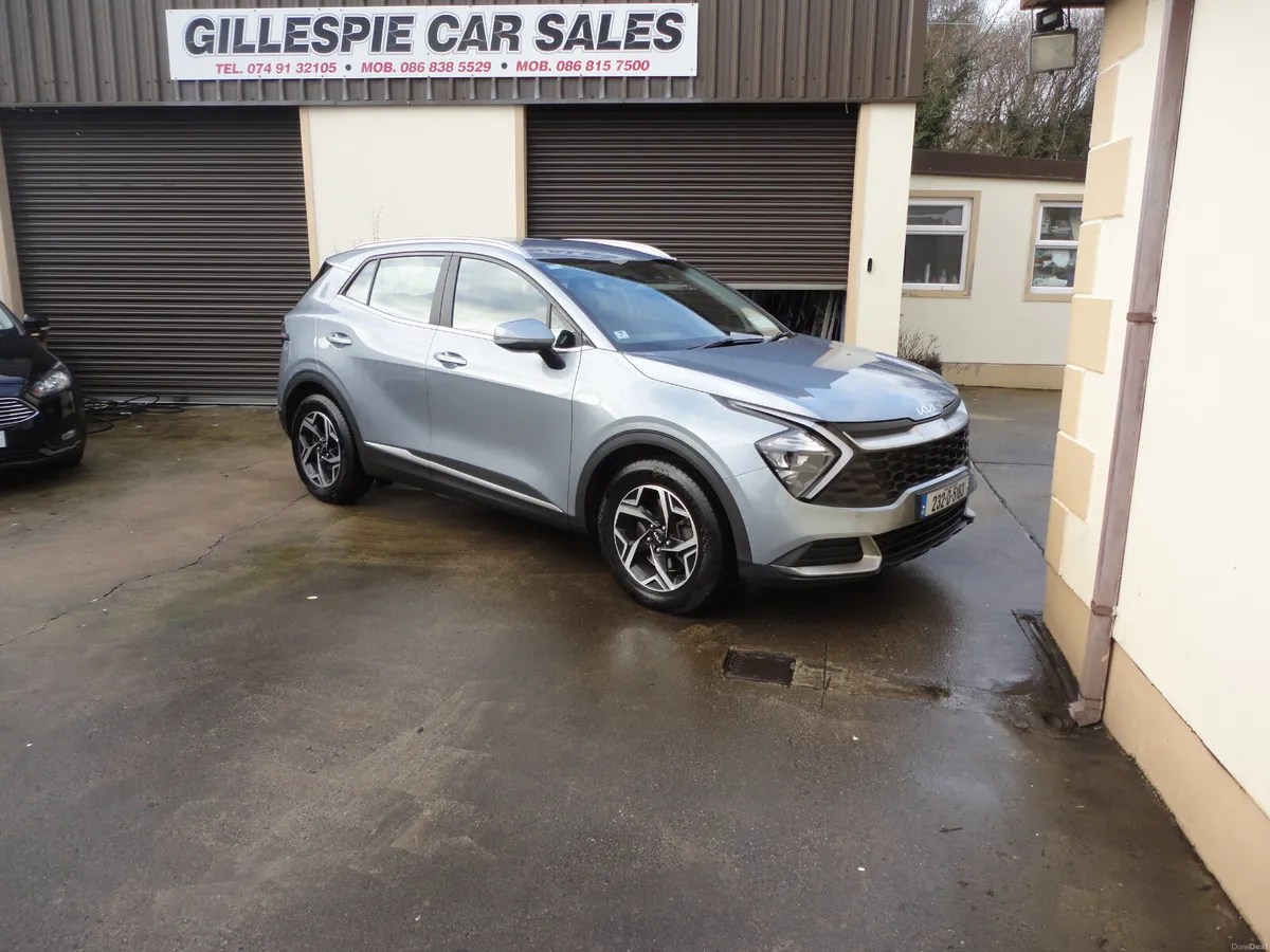 Kia Sportage 2023 - Image 2