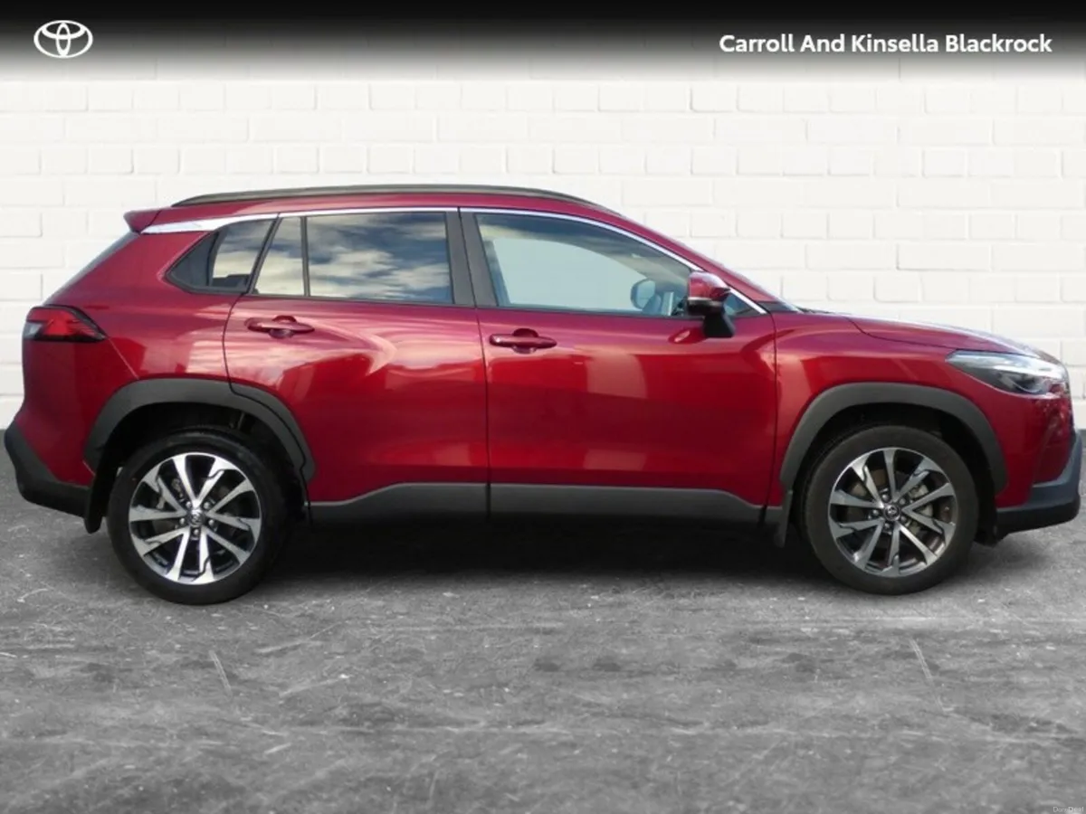 Toyota Corolla Cross Hybrid Sport - Image 3