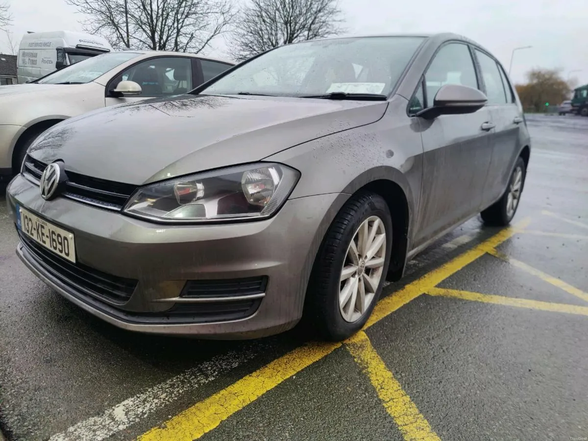 VW GOLF 1.6 TDI S BLUEMOTION - Image 1