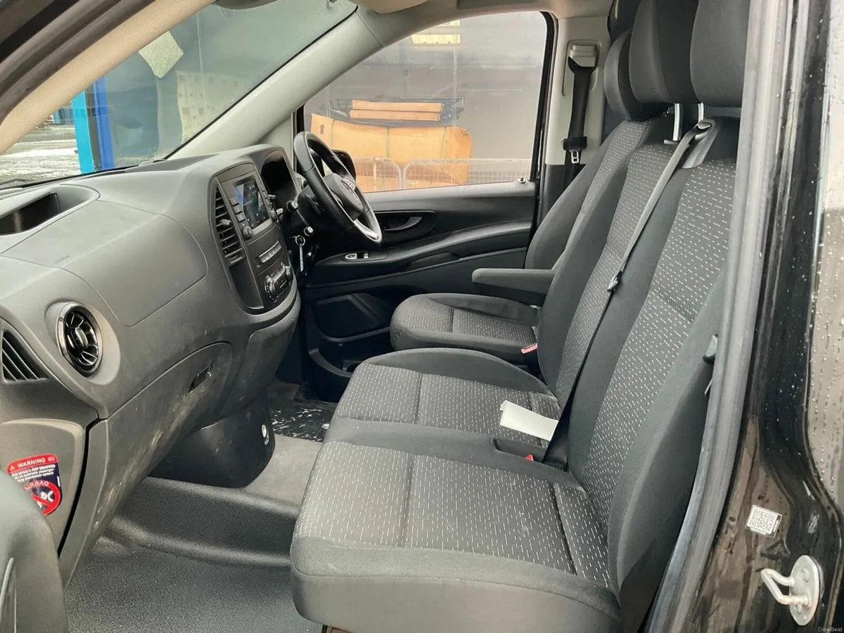MERCEDES-BENZ VITO 116 PREMIUM AUTOMATIC - Image 3
