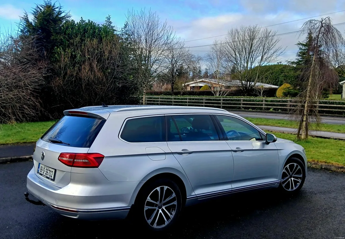 VW PASSAT 181 1.6 TDI MODEL HIGLINE ESTATE 10250E - Image 4