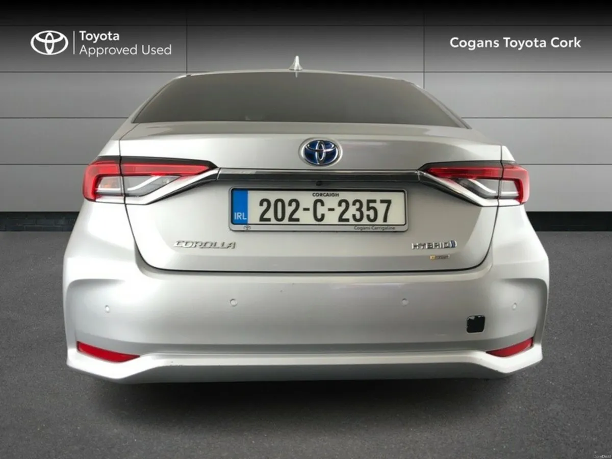 Toyota Corolla HYBRID SOL 4DR AUTO - Image 4