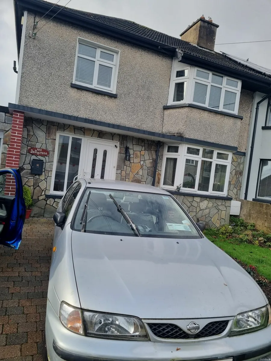 Nissan Almera 1998 - Image 1