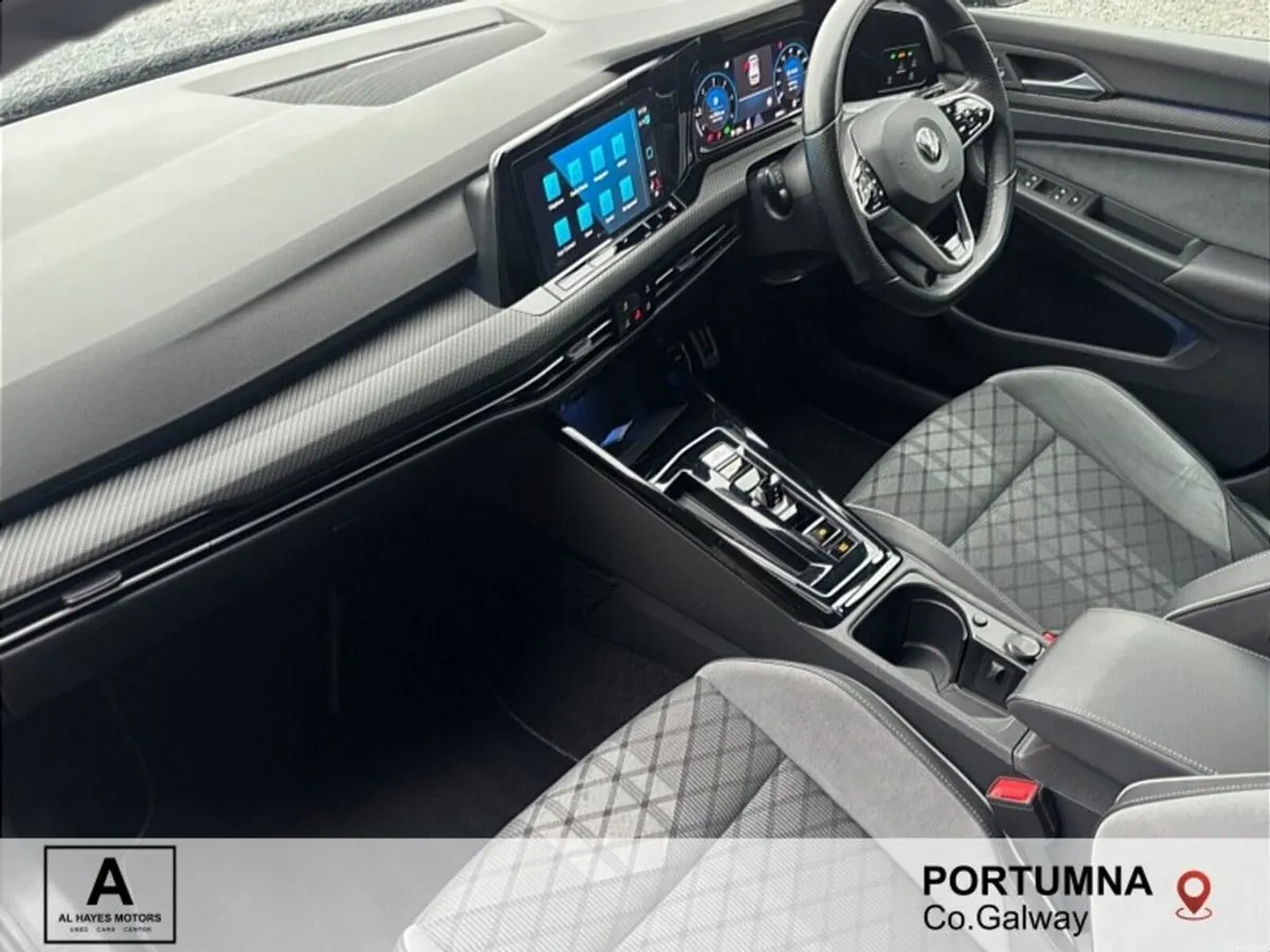 Volkswagen Golf AUTOMATIC R-LINE 2.0 TDI 150HP - Image 4