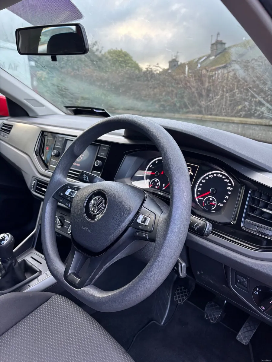Volkswagen Polo 2018 - Image 3