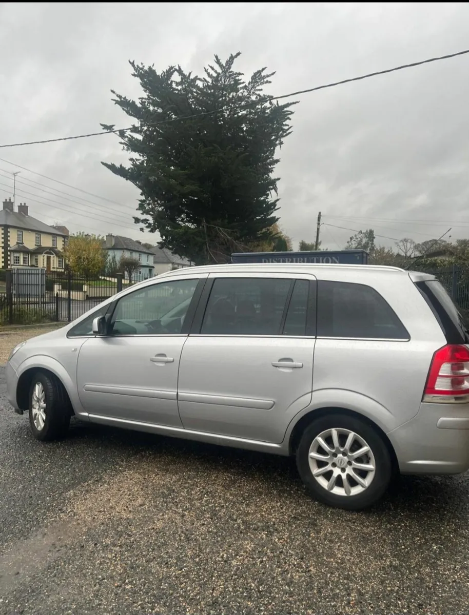 Opel Zafira 2012 - Image 4