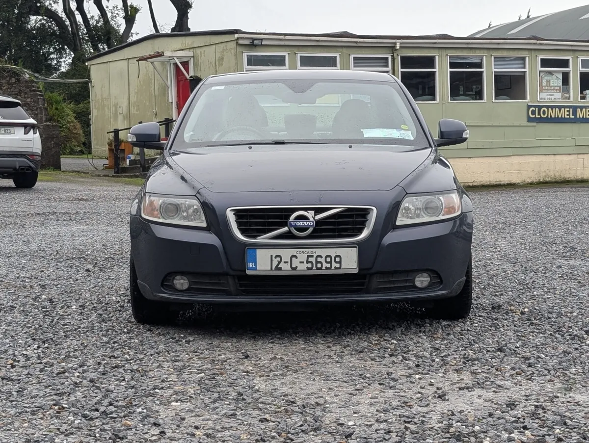 2012 Volvo S40  1.6 Diesel Classic - Image 2