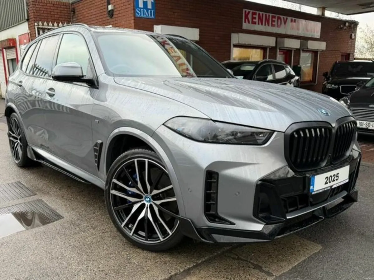 BMW X5 XDRIVE50E M SPORT - Image 1
